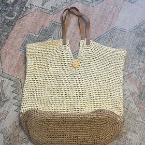Soma XL Two-Tone Straw Tote in Natural and Brown